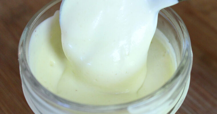 Creamy Rich Homemade Mayo